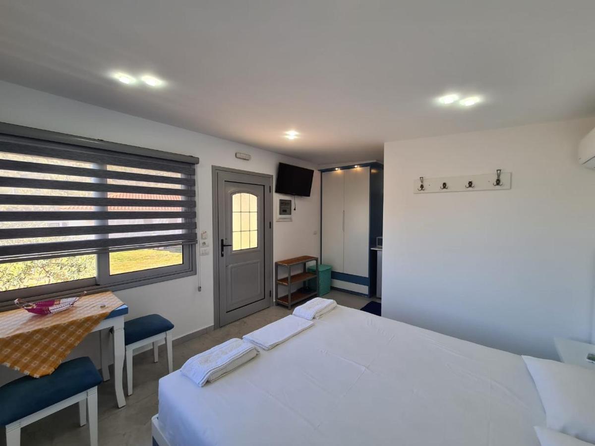 Martini Vacation Home Saranda Dış mekan fotoğraf